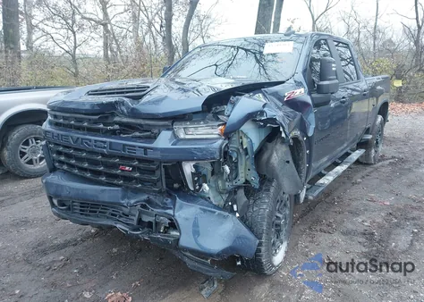 2022 Chevrolet 2500 z USA, uszkodzony, nr VIN 1GC4YNEY5NF205551